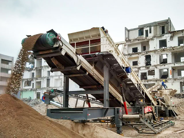 廣東日產2000方建筑垃圾破碎篩分設備投產現場